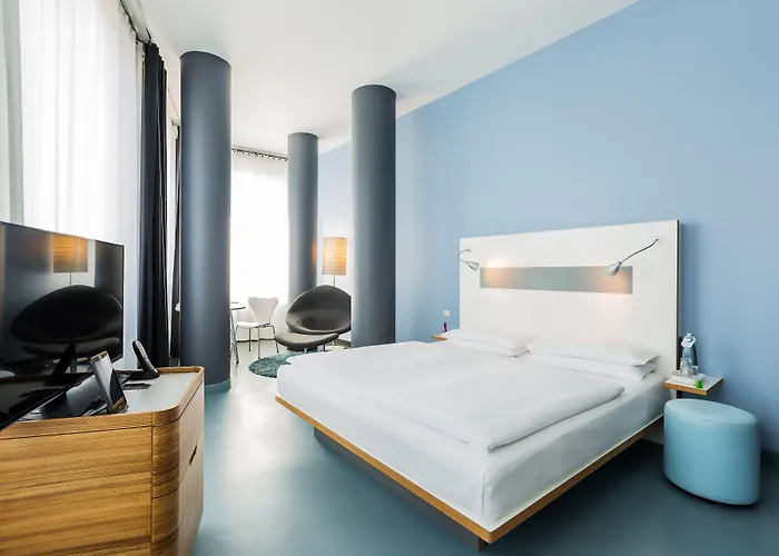 Ku'damm 101 Hotel 4*